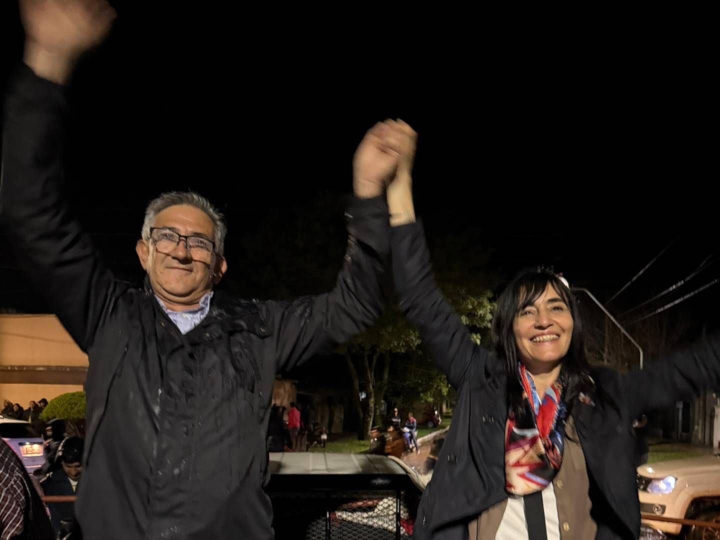 Luis Alberto Calomarde y Patricia Pedelhéz durante la elección municipal de La Cruz